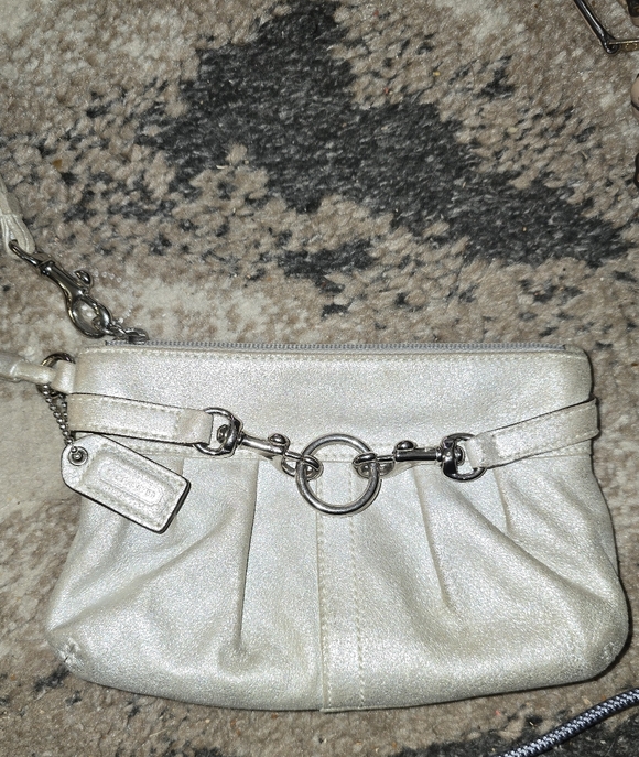 Coach Lot Of 3 Wristlets - Picture 2 of 8